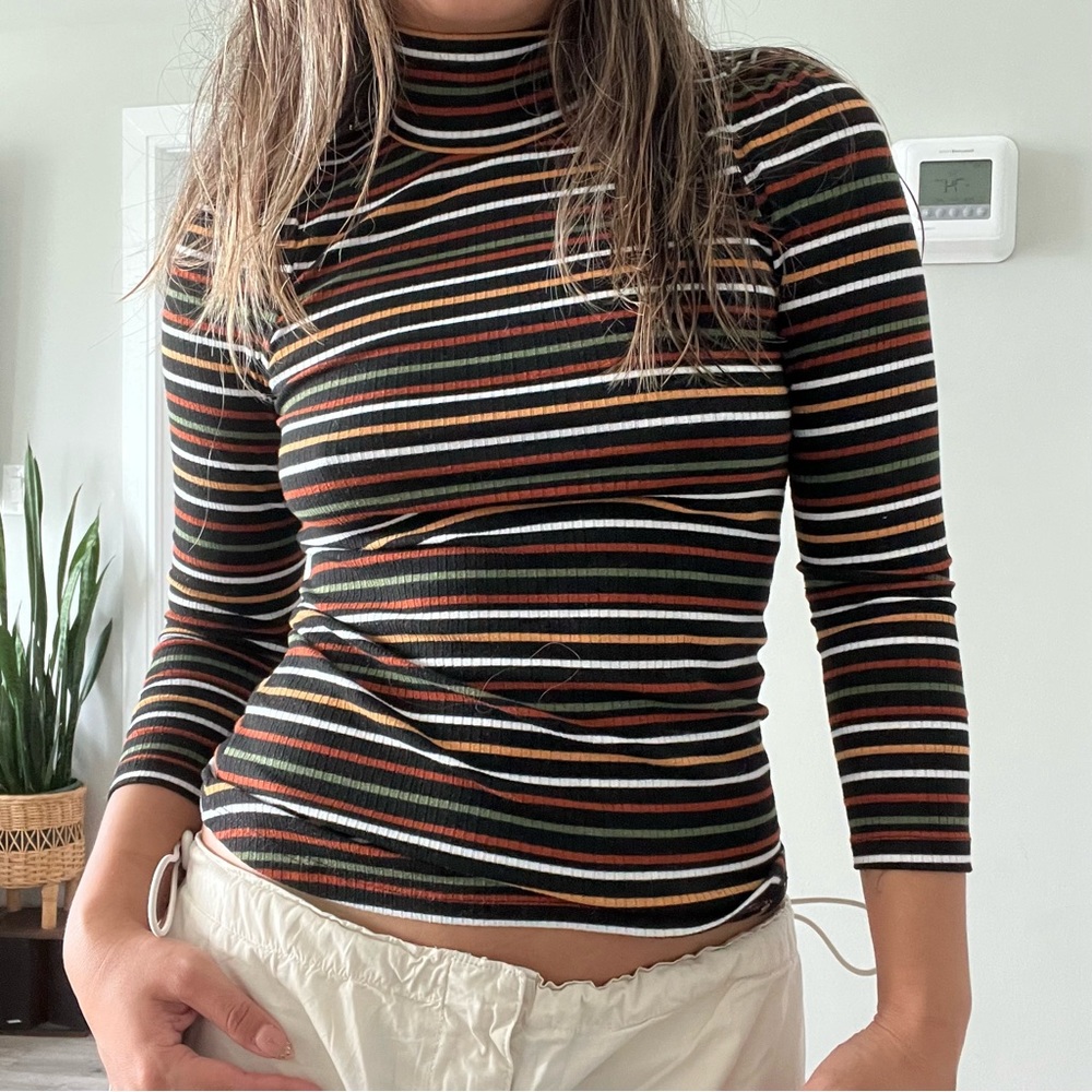 SOLD Free people turtle neck